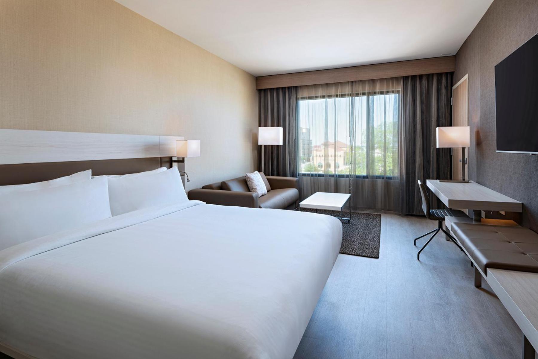 Ac Hotel By Marriott Waco Downtown Екстер'єр фото