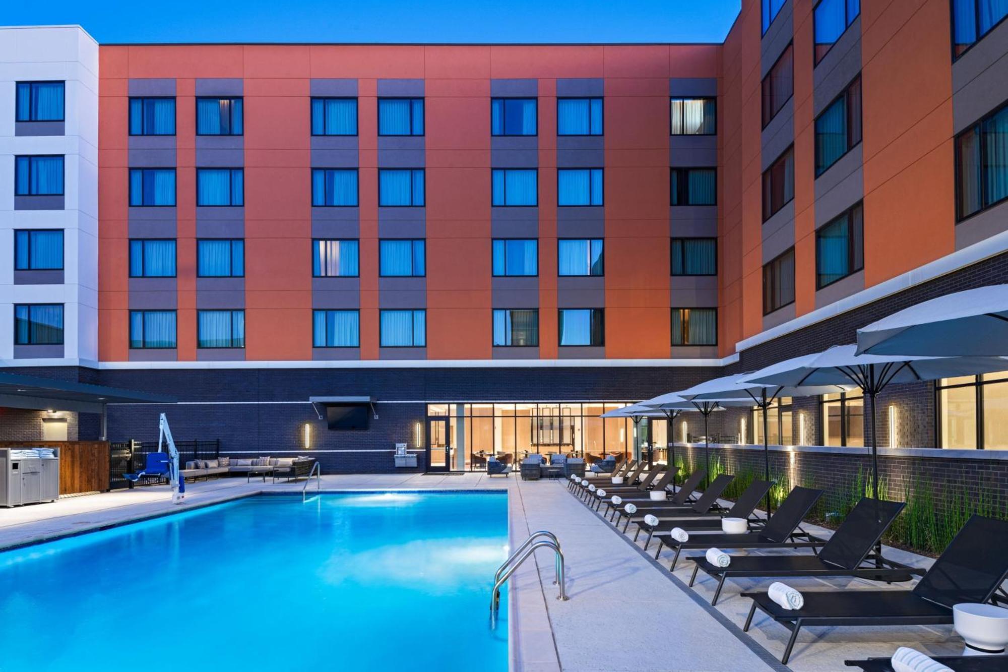 Ac Hotel By Marriott Waco Downtown Екстер'єр фото