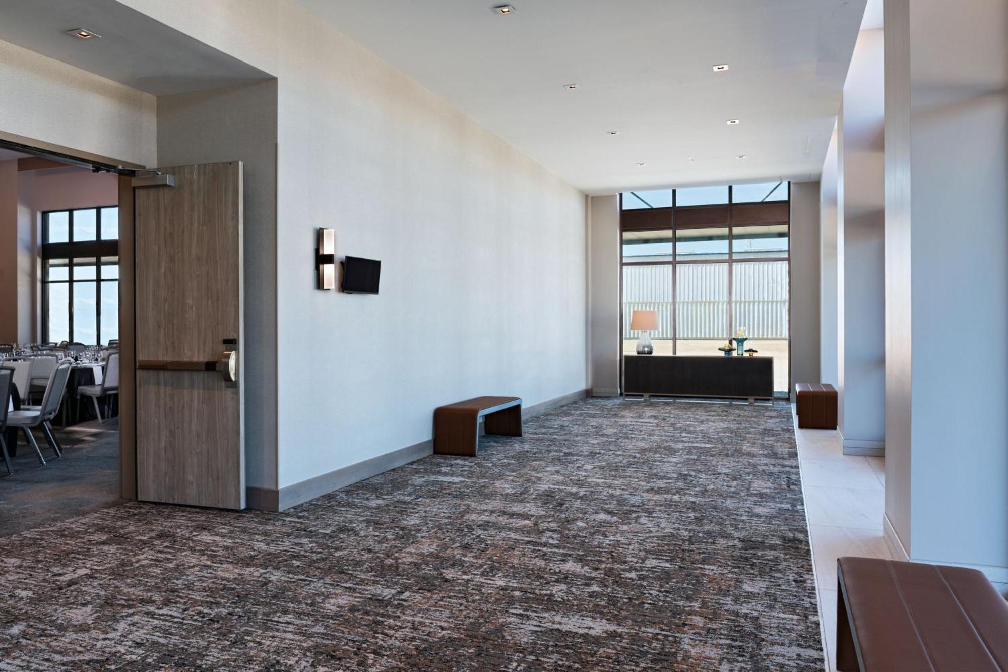 Ac Hotel By Marriott Waco Downtown Екстер'єр фото